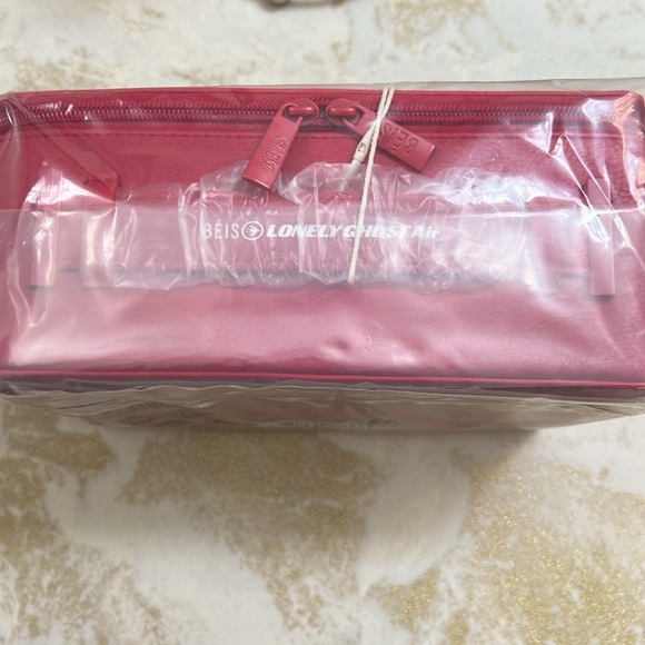 NWT Beis x The Lonely Ghost Faux Leather Vegan Cosmetic Case in Red - Picture 8 of 9